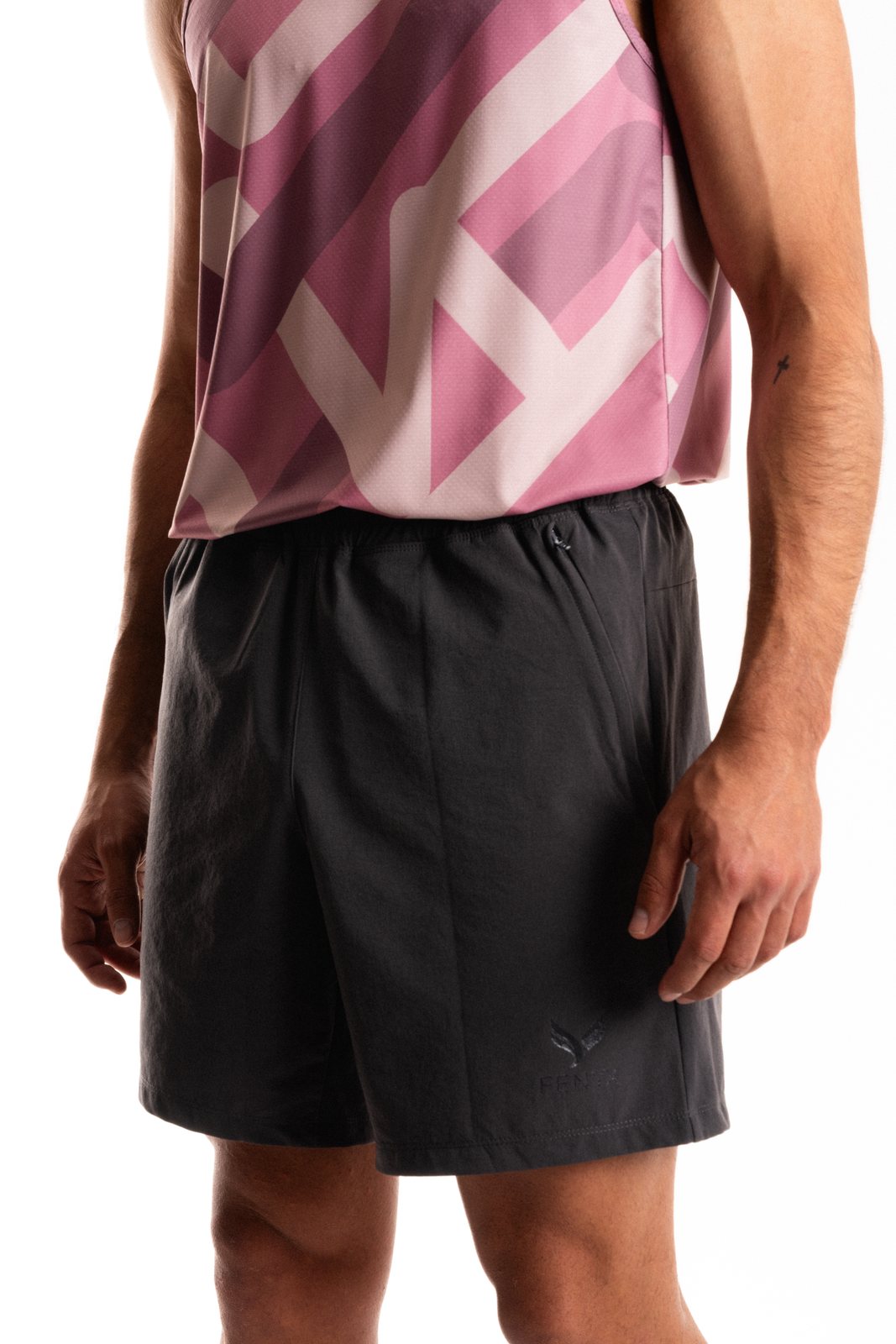 Fenyx Pace Shorts - Charcoal